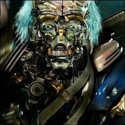 Quel Autobot est représenté par ce design dé-gueu-lasse ?