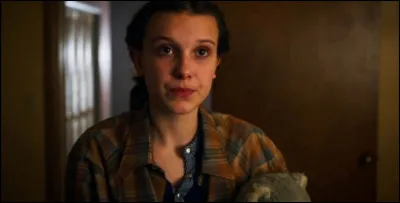 Lors du dernier épisode de la saison 3, par quelle famille a-t-elle été recueillie ?