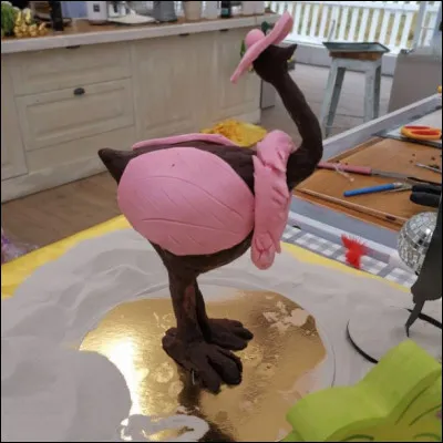 Si tu ne trouves pas, tu n'as plus qu'à te cacher la tête dans le sol !