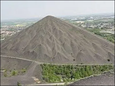 En quelle année a eu lieu la catastrophe minière de Courrières ?