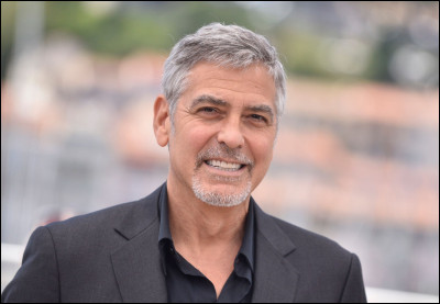 Grâce à quelle série George Clooney s'est-il fait connaître ?