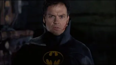 Quel est le personnage que Michael Keaton interprète sur cette image ?