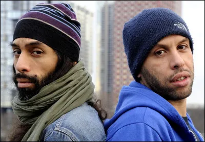 On n'est peut-être pas le duo le plus connu. Il se peut même que Mouloud Achour, notre pote de Noisy-le-Sec, soit plus connu que nous. Mais qui d'autre que nous, en France, peut se vanter d'avoir un son d'eux dans la BO de Ocean's Twelve et dans un épisode de How I Met Your Mother. Nous sommes...