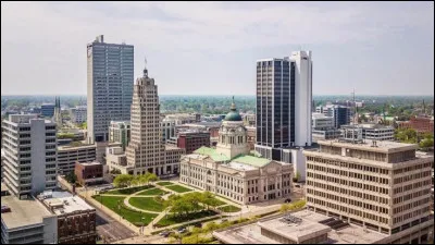 De quel Etat Fort Wayne, 280 000 habitants, est-elle la deuxième ville ?