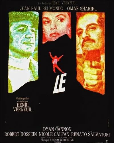 Henri Verneuil retourne avec ce film à ses premières amours d'aventures/ policières avec le dynamisme et le charme habituel de Jean-Paul Belmondo flanqué d'Omar Sharif dans le rôle d'un flic rendu dément par l'appât du gain...