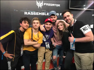 Comment s'appelle sa Team ?