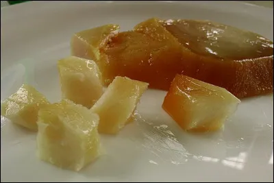 Islande > Le requin faisandé est présenté ici comme un "incontournable" : mais où et à qui est-il servi, hormis aux touristes ?