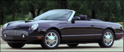 Depuis la précédente question, la situation a peu évolué mis à part que nous sommes passés chez un concurrent de GM. Comment s'appelle ce cabriolet ?