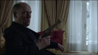 Quel est le personnage joué par Patrick Malahide ?