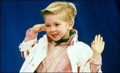 Qui chantait ''Dur dur d'être bébé !'' en 1992 ?