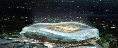 Comment se nomme le stade où joue l'OGC NICE ?