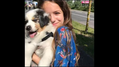 Comment s'appelle sa chienne ?