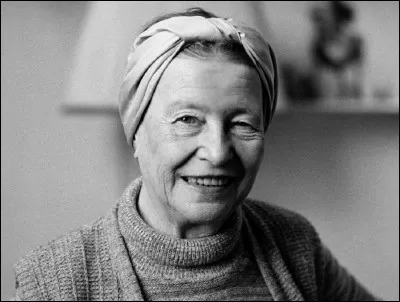 Qui est cette femme philosophe, féministe, auteure du premier volet de l'uvre autobiographique ''Mémoires d'une jeune fille rangée'' ?