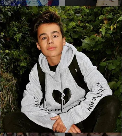 Quel est son âge en novembre 2020 ?