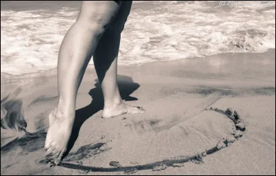 Que signifie l'expression "faire des ronds de jambes" ?