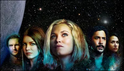 Quelle est cette série, décrivant le retour sur Terre d'un groupe d'adolescents confrontés à de multiples dangers ?