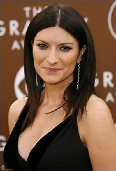 Pausini est-elle une chanteuse italienne ?