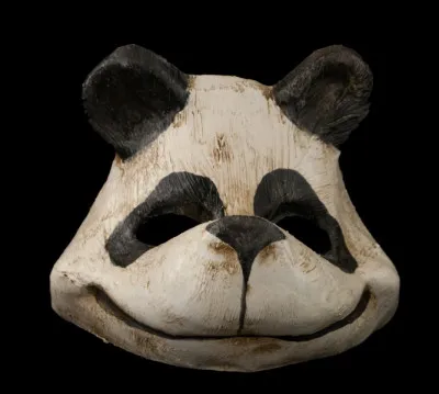 Ce masque représente un animal, si tu le reconnais, tu devrais trouver le pays où il vit à l'état sauvage !