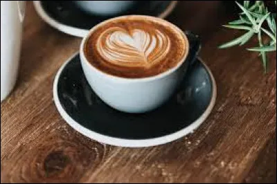 Que trempe-t-on dans un café pour faire un "canard" ?