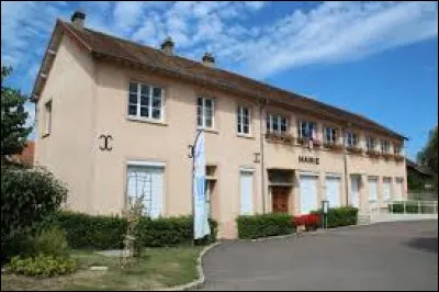 Nous sommes maintenant en Île-de-France, à Boinville-le-Gaillard. Village de la Grande Couronne, il se situe dans le département numéro ...
