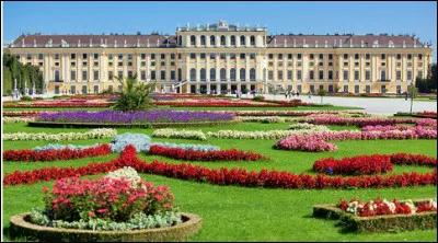 Le château de Schönbrunn est-ce un château allemand ?