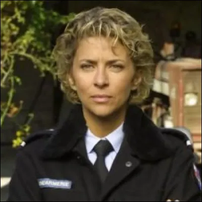 Dans quelle série joue Corinne Touzet ?