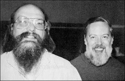 Le langage informatique C a été inventé dès 1972 dans les Laboratoires Bell. Quels sont les deux inventeurs ?