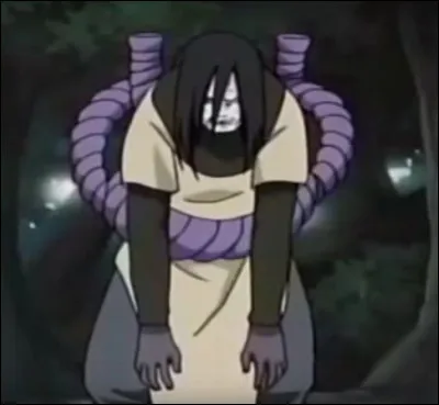 De quel village caché Orochimaru est-il originaire ?