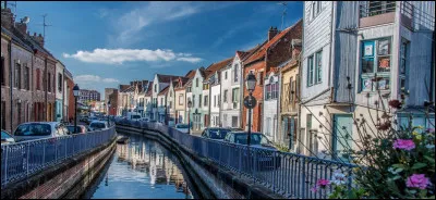 Quel est le département d'Amiens ?