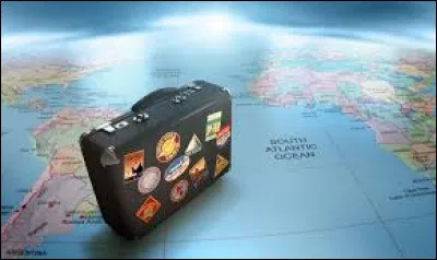 Qui a dit ''Le plus grand voyageur n'est pas celui qui a fait dix fois le tour du monde, mais celui qui a fait une seule fois le tour de lui-même'' ?