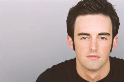 Jordan Frisbee est un des plus grands danseurs de West Coast Swing. Saurez-vous trouver sa partenaire ?