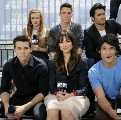 Dans l'échange : 
"Je suis venu sauver mon meilleur ami", "et moi ma meilleure amie", "et moi j'avais pas envie de faire mes devoirs"
Qui dit : 
"Et moi je n'avais pas envie de faire mes devoirs"