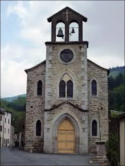 Nous sommes en Occitanie, à Cambounès. Commune du Massif Central, dans les monts de Lacaune, elle se situe dans le département ...