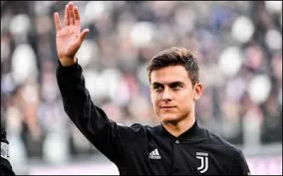 Paulo Dybala est un footballeur :