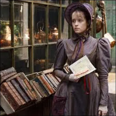 On luit doit "La Petite Dorrit", c'est bien évidemment :