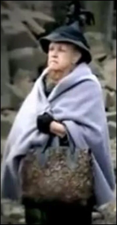 Comment s'appelle sa grand-mère ?