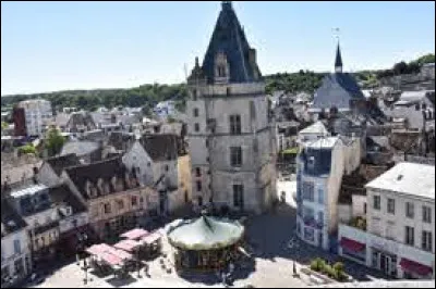 Dans quel département se trouve la ville de Dreux ?