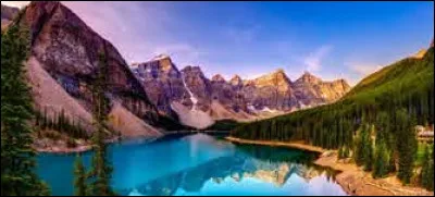 Où se situent les montagnes Rocheuses ?