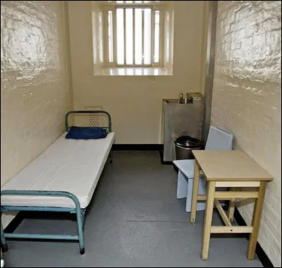 Les pensionnaires qui ne respectent pas les règles et qui deviennent violents peuvent séjourner quelques jours dans cette...