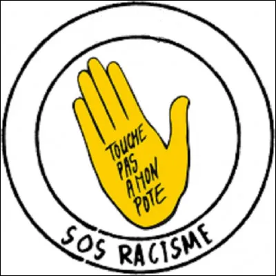 Avec qui participe-t-il à la création de SOS Racisme en 1984 ?