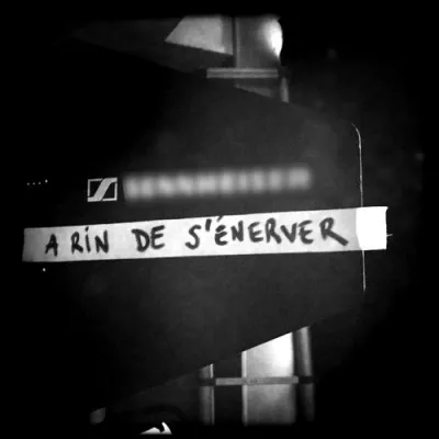 Nous cherchons une marque, avant de s'énerver !