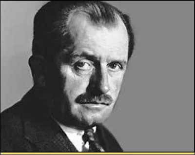 Je vous présente Ferdinand Porsche, un ingénieur allemand du 20e siècle. Il a conçu l'une des icônes automobiles la plus connue au monde. Quelle est cette voiture ?