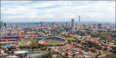 Johannesburg se situe en :