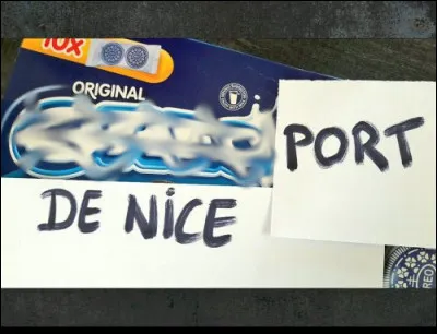 Je sens que ça ne va pas voler bien haut...