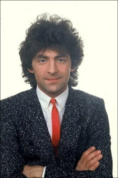 Un chanteur a &eacute;crit une chanson dont le titre est "Francesco", de qui s'agit-il ?