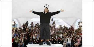 Quelle récompense reçut-il pour l'ensemble de sa carrière en 1995 ?