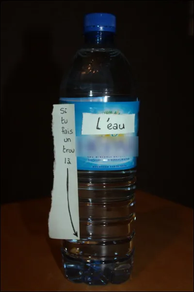 Et une histoire d'eau plate, une !