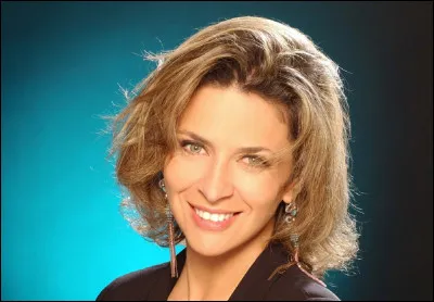 Qui est l'actrice principale de la série télévisée ''Une femme d'honneur'' ?