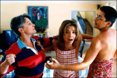 Qui a réalisé le film "Gazon maudit" ?