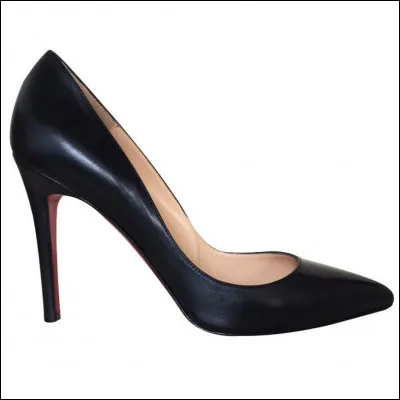 Quelle est la particularité des chaussures ''Louboutin '' ?